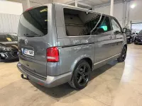 Usado VW Multivan Highline 180 CV (132 kW) 2010 Gris / plata Monovolumen