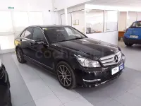 Usado Mercedes C220 170 CV (125 kW) 2014 Negro Berlina