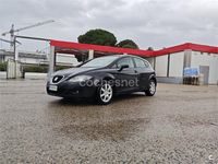 Usado Seat Leon Reference 140 CV (102 kW) 2005 Negro Utilitario