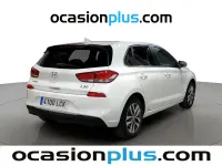 Usado Hyundai i30 120 CV (88 kW) 2019 Blanco Utilitario