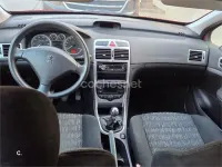 Usado Peugeot 307 110 CV (80 kW) 2003 Granate Berlina