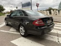 Usado Mercedes CLK270 Avantgarde 170 CV (125 kW) 2005 Azul Coupe