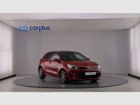 Usado Kia Rio 84 CV (61 kW) 2018 Rojo Utilitario