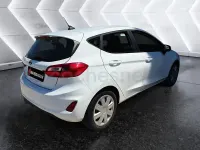 Usado Ford Fiesta Trend 75 CV (55 kW) 2019 Blanco Utilitario