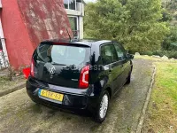 Usado VW up! high up! 75 CV (55 kW) 2014 Negro Utilitario