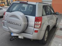 Usado Suzuki Grand Vitara 129 CV (94 kW) 2007 Gris / plata SUV