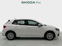 Usado Skoda Fabia Active 80 CV (58 kW) 2022 Blanco Utilitario