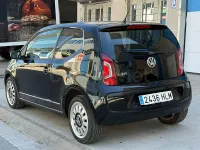 Usado VW up! 75 CV (55 kW) 2013 Negro Utilitario