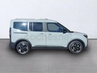 Usado Ford Tourneo Courier Active 125 CV (91 kW) 2025 Gris / plata Monovolumen