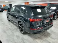 Usado Audi Q7 S-line plus 340 CV (250 kW) 2022 Negro SUV