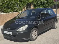 Usado Peugeot 307 110 CV (80 kW) 2005 Negro Berlina