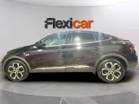 Usado Renault Arkana Intens 145 CV (106 kW) 2022 Negro SUV