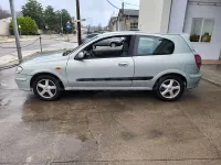 Usado Nissan Almera Tekna 98 CV (72 kW) 2003 Verde Berlina
