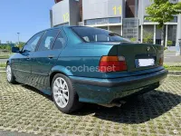 Usado BMW 325 192 CV (141 kW) 1992 Verde Berlina