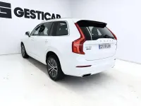 Używany Volvo XC90 Momentum 250 KM (183 kW) 2021 Biały SUV