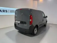 Usado Fiat Doblò 80 CV (58 kW) 2021 Blanco Monovolumen