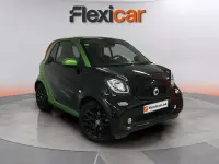 Usado Smart ForTwo Coupé 60 kW (82 CV) 2017 Negro Coupe