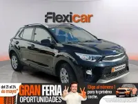 Usado Kia Stonic 84 CV (61 kW) 2019 Negro SUV