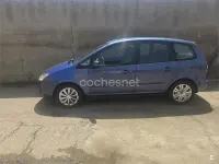 Usado Ford C-MAX Ambiente 90 CV (66 kW) 2005 Azul Monovolumen
