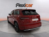 Usado Skoda Karoq SportLine 150 CV (110 kW) 2023 Rojo SUV