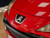 Usado Peugeot 207 Premium 120 CV (88 kW) 2008 Rojo Berlina