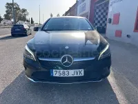Usado Mercedes CLA200 Shooting Brake 136 CV (100 kW) 2017 Negro Familiar