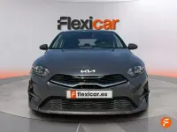Usado Kia Ceed 136 CV (100 kW) 2023 Gris Utilitario