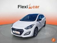 Usado Hyundai i30 110 CV (80 kW) 2015 Blanco Familiar