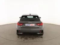 Usado Audi A1 Sportback 110 CV (80 kW) 2022 Gris Utilitario