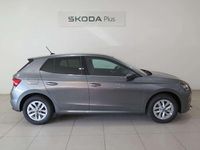 Usado Skoda Fabia 95 CV (69 kW) 2025 Gris Utilitario