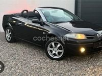 Usado Renault Mégane Cabriolet Dynamique 120 CV (88 kW) 2004 Negro Descapotable
