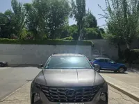 Usado Hyundai Tucson 150 CV (110 kW) 2021 Gris / plata SUV