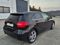 Usado Mercedes A200 Urban 136 CV (100 kW) 2015 Negro Berlina