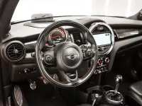 Usado Mini John Cooper Works 231 CV (169 kW) 2021 Rojo Utilitario
