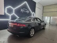 Usado Jaguar XF Premium Luxury 240 CV (176 kW) 2010 Gris / plata Berlina