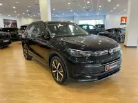 Usado VW Tiguan R-line 150 CV (110 kW) 2025 Negro SUV