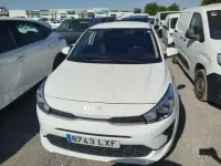 Usado Kia Rio 101 CV (74 kW) 2022 Blanco Utilitario