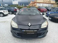 Usado Renault Mégane III Dynamique 131 CV (96 kW) 2011 Gris Utilitario
