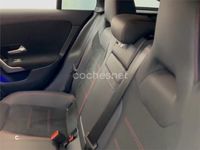 Usado Mercedes CLA200 Shooting Brake 150 CV (110 kW) 2024 Negro Familiar