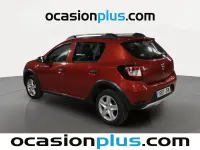 Usado Dacia Sandero Stepway 90 CV (66 kW) 2015 Rojo SUV