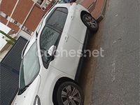 Usado Peugeot 2008 Signature Sky 100 CV (73 kW) 2019 Blanco SUV