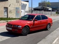 Usado BMW 330 Sport Line 231 CV (169 kW) 2000 Rojo Berlina