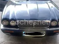 Usado Jaguar XJ Sovereign 245 CV (180 kW) 1996 Azul Berlina