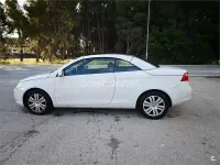 Usado VW Eos 122 CV (89 kW) 2008 Blanco Descapotable