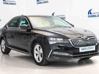 Usado Skoda Superb Style 218 CV (160 kW) 2021 Negro Berlina