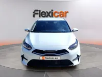 Usado Kia Ceed 101 CV (74 kW) 2021 Blanco Utilitario