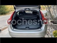 Usado Volvo V60 Momentum 136 CV (100 kW) 2016 Beige Familiar