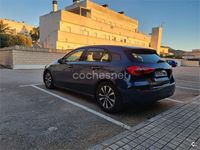 Usado Mercedes A180 116 CV (85 kW) 2020 Azul Berlina