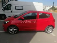 Usado Opel Karl Selective 75 CV (55 kW) 2018 Rojo Utilitario