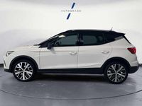 Usado Seat Arona Xperience 110 CV (80 kW) 2023 Blanco SUV